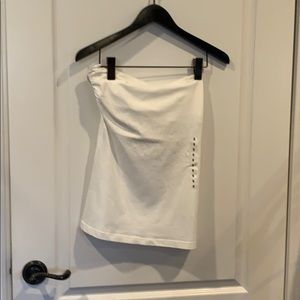 Strapless tank